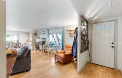 215 NORTH Ave, Kelso, WA 98626