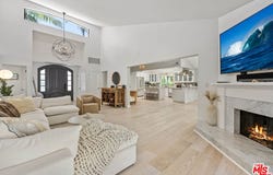 3614 Malibu Country Dr, Malibu, CA 90265