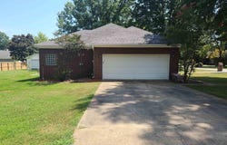 504 Brandon Dr., Beebe, AR 72012
