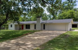 423 Hardee Dr, Chandler, TX 75758