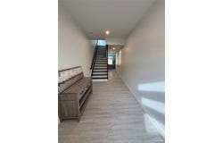 1019 E George Avenue, Hazel Park, MI 48030