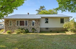 18757 N County Line Road, Morley, MI 49336