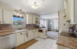 1275 Lacey Dr, Bandera, TX 78003