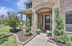 1133 Bentley Drive, Roanoke, TX 76262