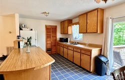 422 US Highway 19E, Spruce Pine, NC 28777