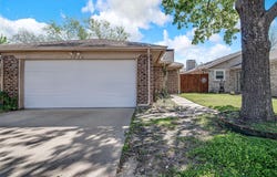 1726 Magnolia Lane, Euless, TX 76039