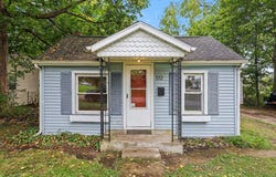 512 Washington Street, Marshall, MI 49068