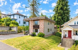 110 W C St, Rainier, OR 97048