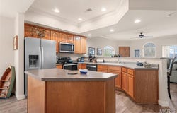 680 Emerald Pointe Drive, Hollister, MO 65672
