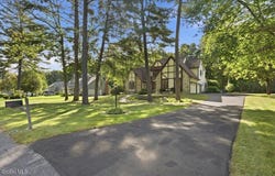21 Timberwick Drive, Halfmoon, NY 12065