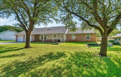 215 Mistletoe Lane, Keene, TX 76059