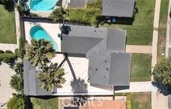 18234 Sugarman, Tarzana, CA 91356
