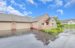 2018 Farmbrook Circle N, Grove City, OH 43123
