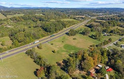Sinking Springs Rd, Clinton, TN 37716