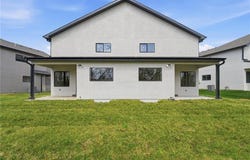 210-212 NW Orchard Court, Lee's Summit, MO 64063