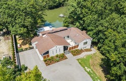 30 Golf Lane, WEEMS, VA 22576
