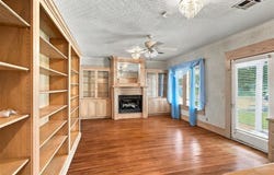 909 5th, Lake Charles, LA 70601