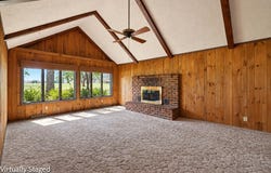 1980 Walker Lake Road, Ontario, OH 44906