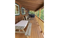15105 State Route 678, Rockbridge, OH 43149