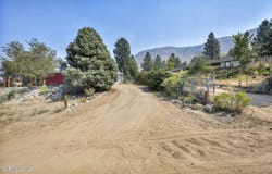 21 Dry Canyon Road, Coleville, CA 96107