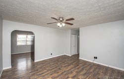 1482 Cobblestone Street, Riverside, OH 45432