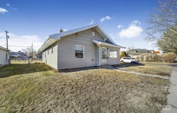 404 7th Ave E, Twin Falls, ID 83301