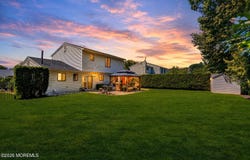 8 Honeysuckle Way, Howell, NJ 07731