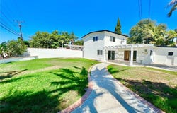 1417 Vuelta Grande, Long Beach, CA 90815