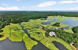 203 Monomoscoy Road, Mashpee, MA 02649