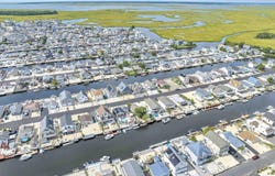26 W Potomac Dr, Mystic Island, NJ 08087