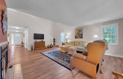 36 Betsy Ross Cir, Sturbridge, MA 01566