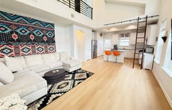 10221 Forest Grove Dr, Austin, TX 78747