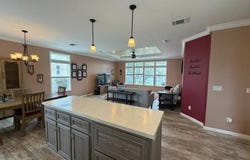 3946 Manatee Club Dr, Ruskin, FL 33570