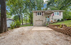 148 Red Oak Drive, Carl Junction, MO 64834