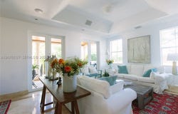 335 W Enid Dr, Key Biscayne, FL 33149