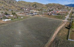 Mariposa Ave, Tehachapi, CA 93561