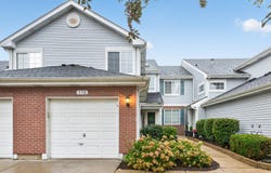 170 Sierra Pass Drive, Schaumburg, IL 60194