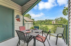 2700 Green Mountain Drive, Branson, MO 65616