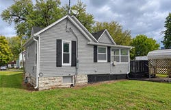 301 W Peoria Street, Paola, KS 66071