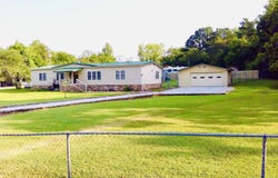 304 Evans Street, Mountain View, AR 72560