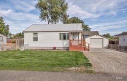 1016 N 5th St, Payette, ID 83661