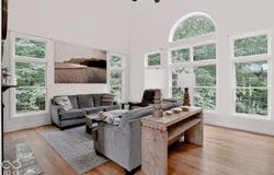 1040 Sullivans Ridge, Zionsville, IN 46077