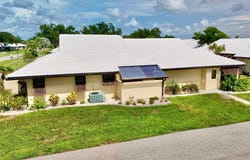 44 SANDSTONE Circle, VENICE, FL 34293