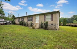 49 Church St., Centertown, KY 42328