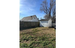 438 E Madison Street, Marshfield, MO 65706