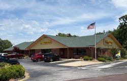 840 U.S. 60, Monett, MO 65708