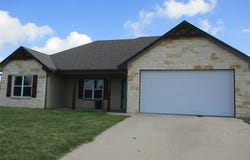 117 Mill Street, Emory, TX 75440