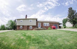 109 Rolling Hills Drive, Somerset, KY 42503