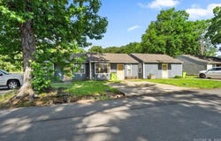 902-906 Dismukes Avenue, Lonoke, AR 72086
