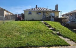 2414 E Longfellow Ave, Spokane, WA 99207